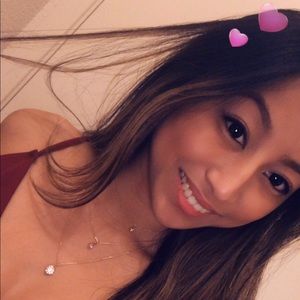 Meet your Posher, Ashley